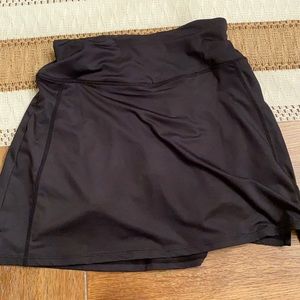 Oalka Sports Skort NWT Small